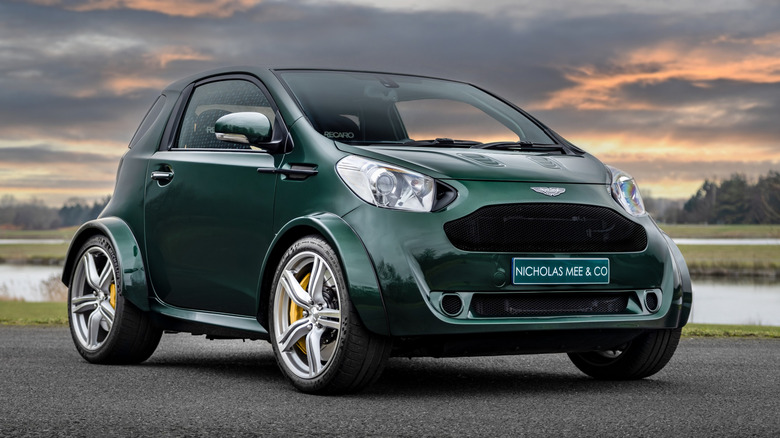 A photo of the Aston Martin Super Cygnet.