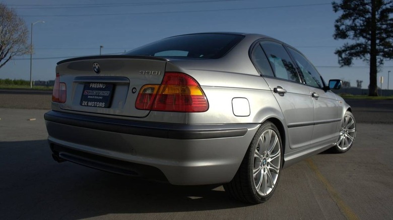 2005 BMW 330i ZHP