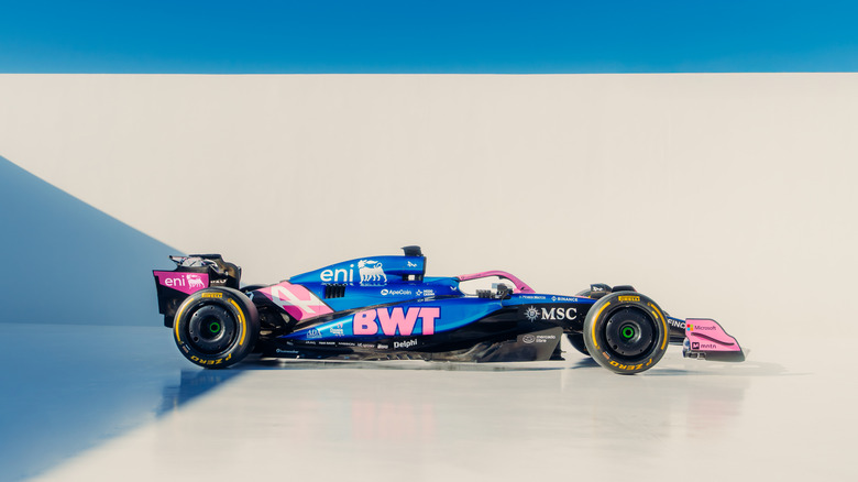 A render of the 2025 Alpine F1 car.