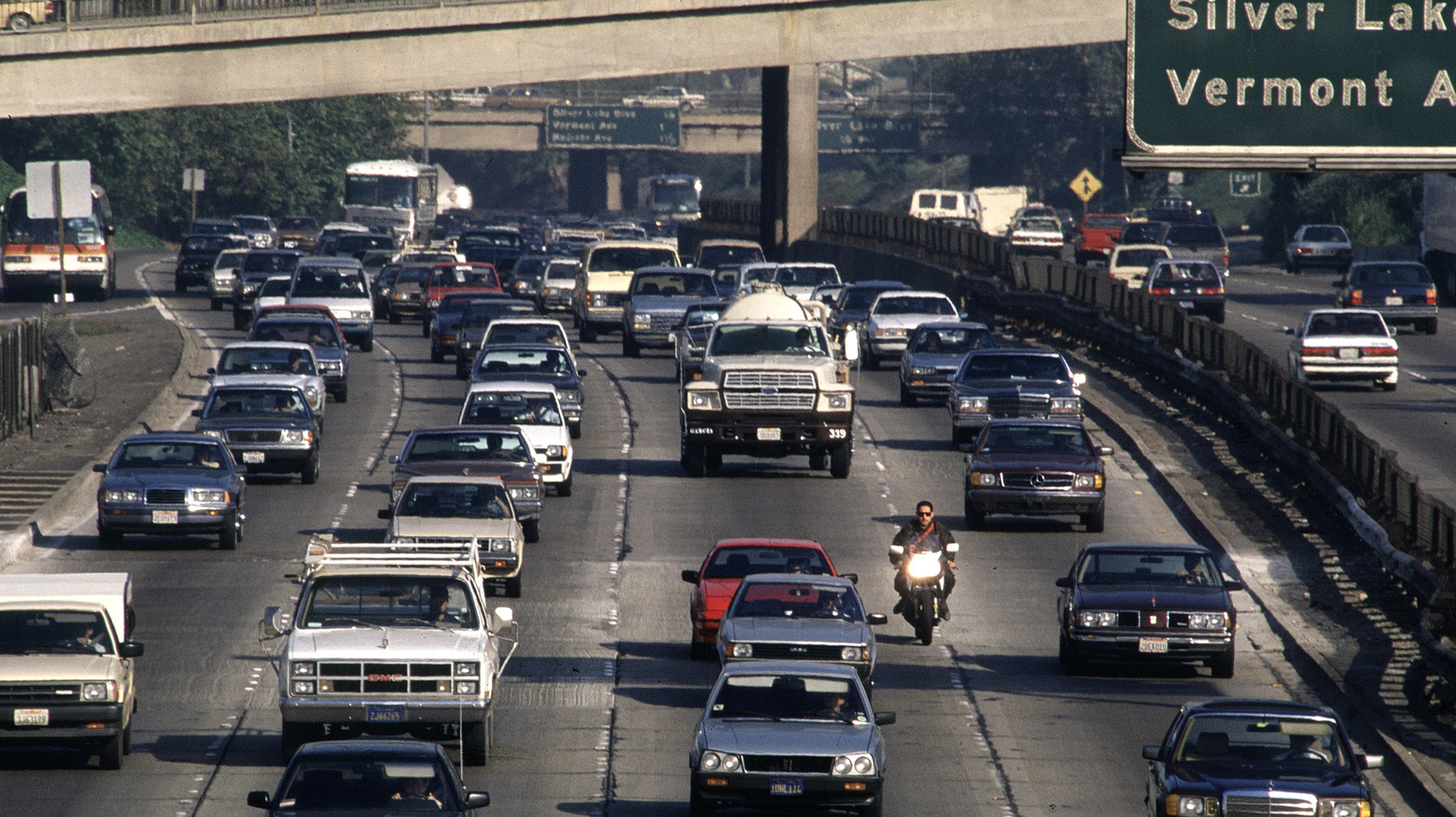 Here's Everything You Ever Wanted To Know About Carpool Lanes