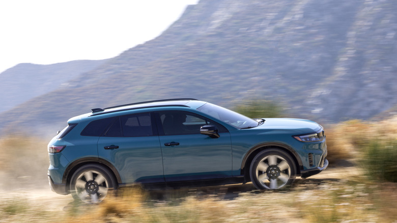 Honda Prologue climbing a hill