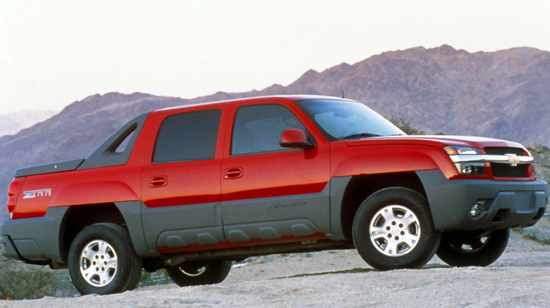 2003 Chevrolet Avalanche Z66