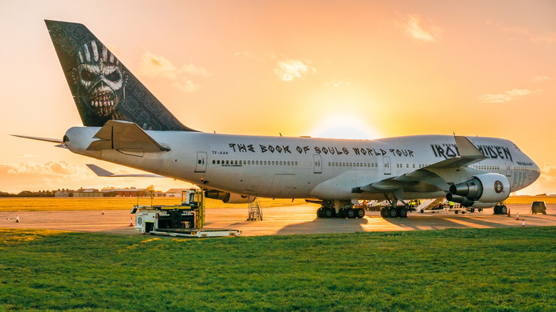 A photo of the Iron Maiden jet.