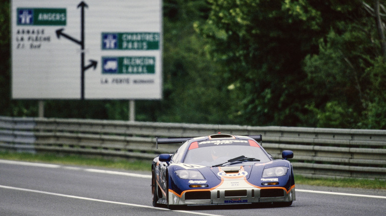 McLaren F1 GTR at Le Mans