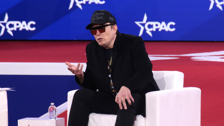 Elon Musk at CPAC looking very sober