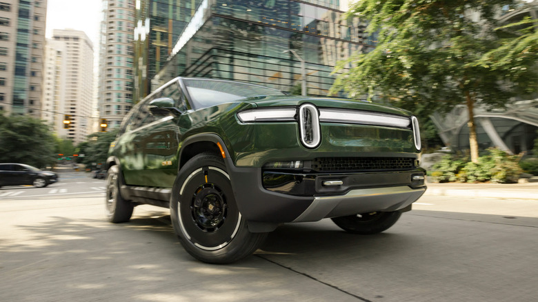 A Rivian R1S SUV