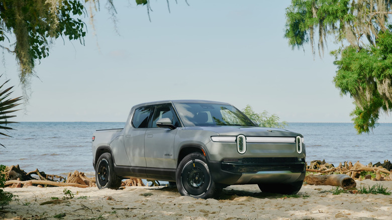 A Rivian R1T pickup truck