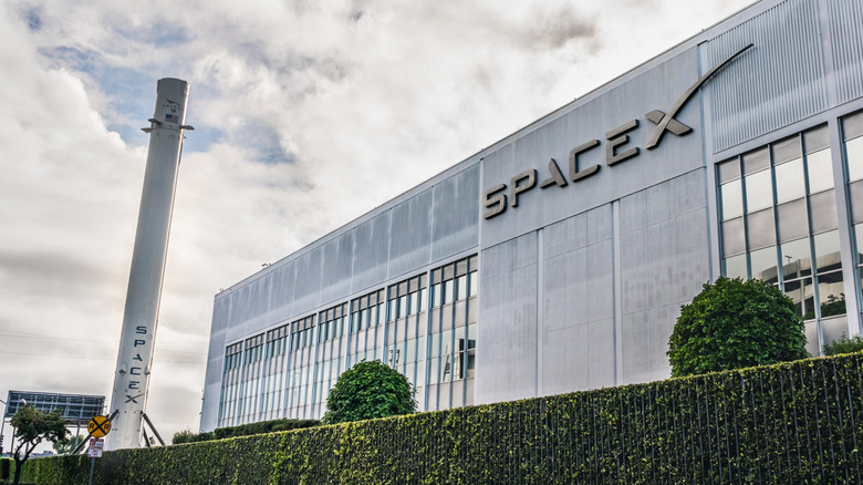 A photo of the Space X headquarters in California.