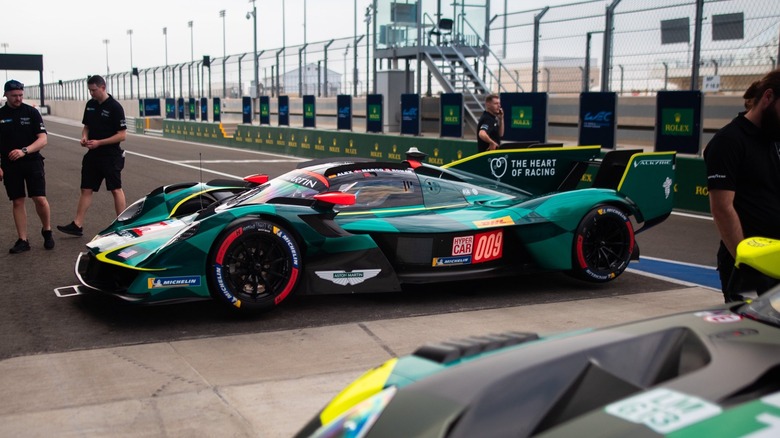 Aston Martin Valkyrie AMR-LMH