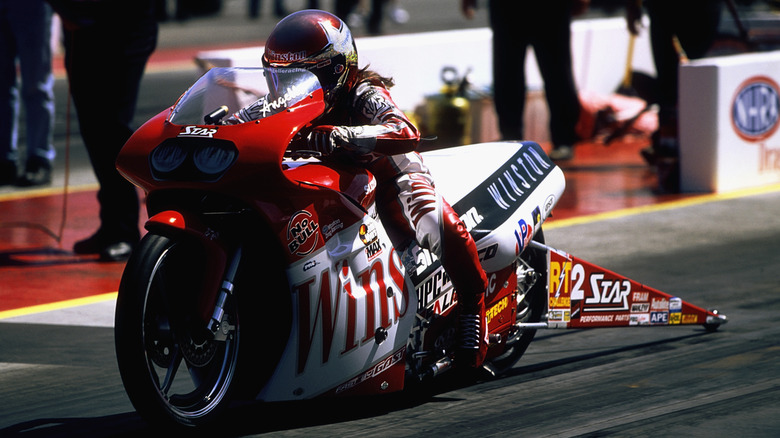 LAS VEGAS - APRIL 8: Angelle Seeling races in the Pro Stock Bike SummitRacing.com NHRA Nationals at the Las Vegas Motor Speedway on April 8, 2000 in Las Vegas, Nevada.