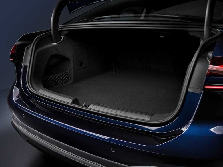 2026 Audi A6 trunk