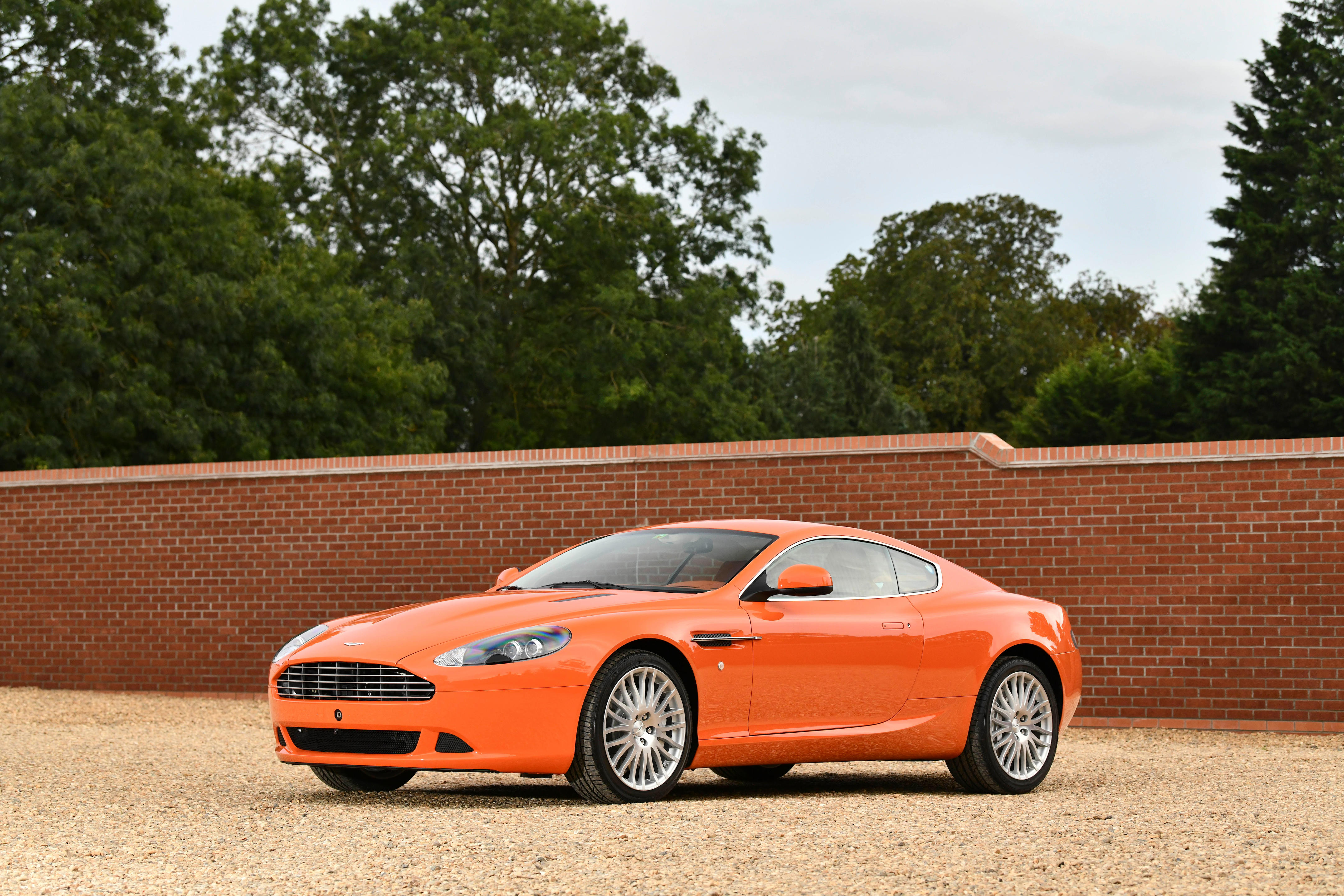 2011 Aston Martin DB9 Coupe