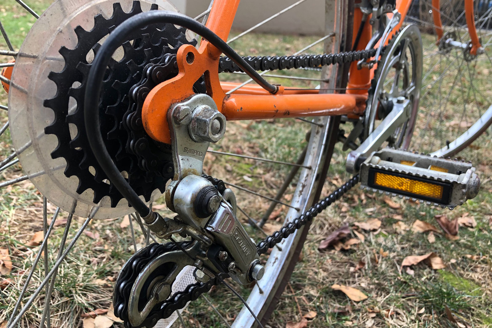 A close up of the 12-speed gearing on the Hi-C bike. 