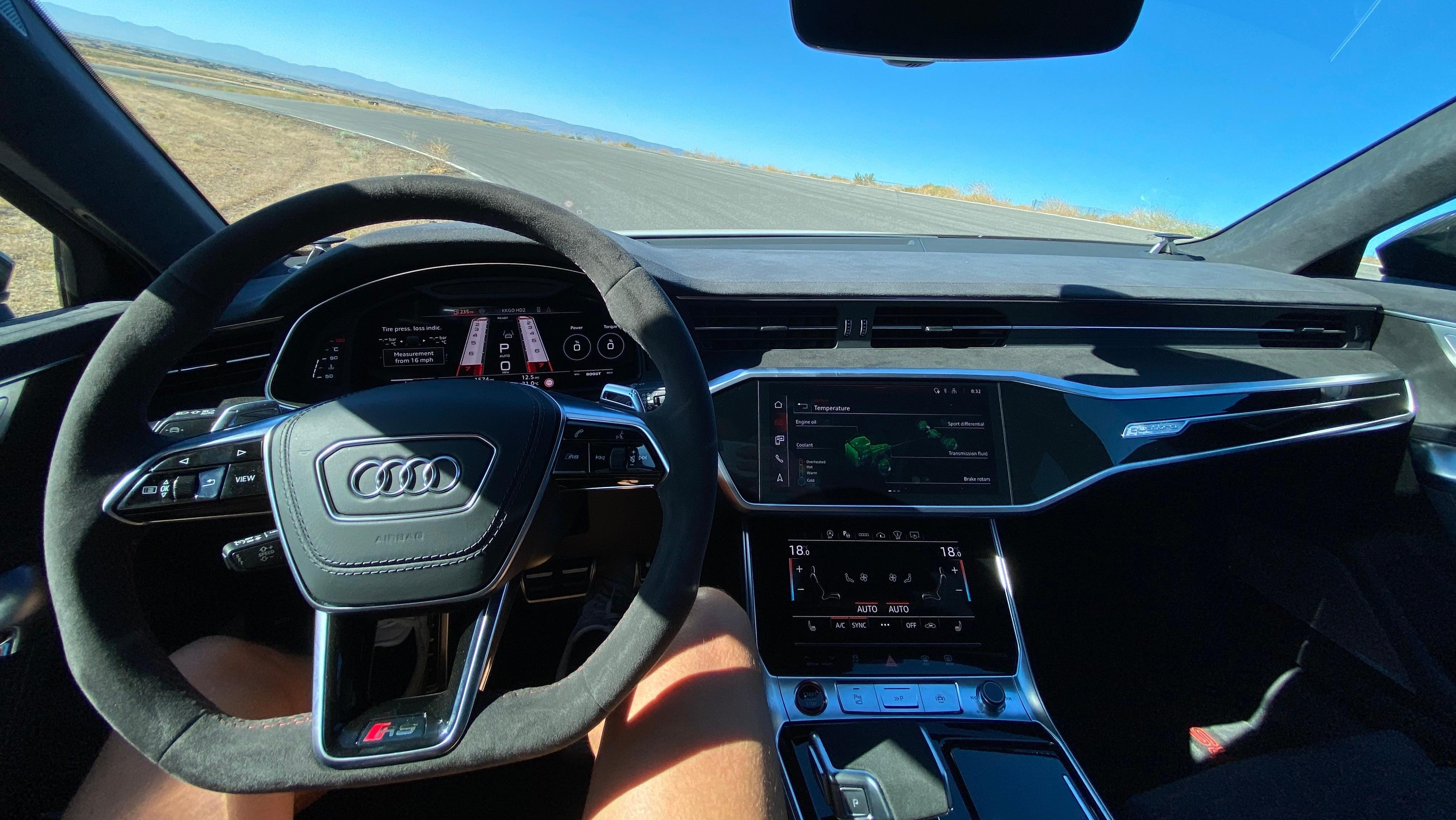 A driver's POV of the RS6 GT