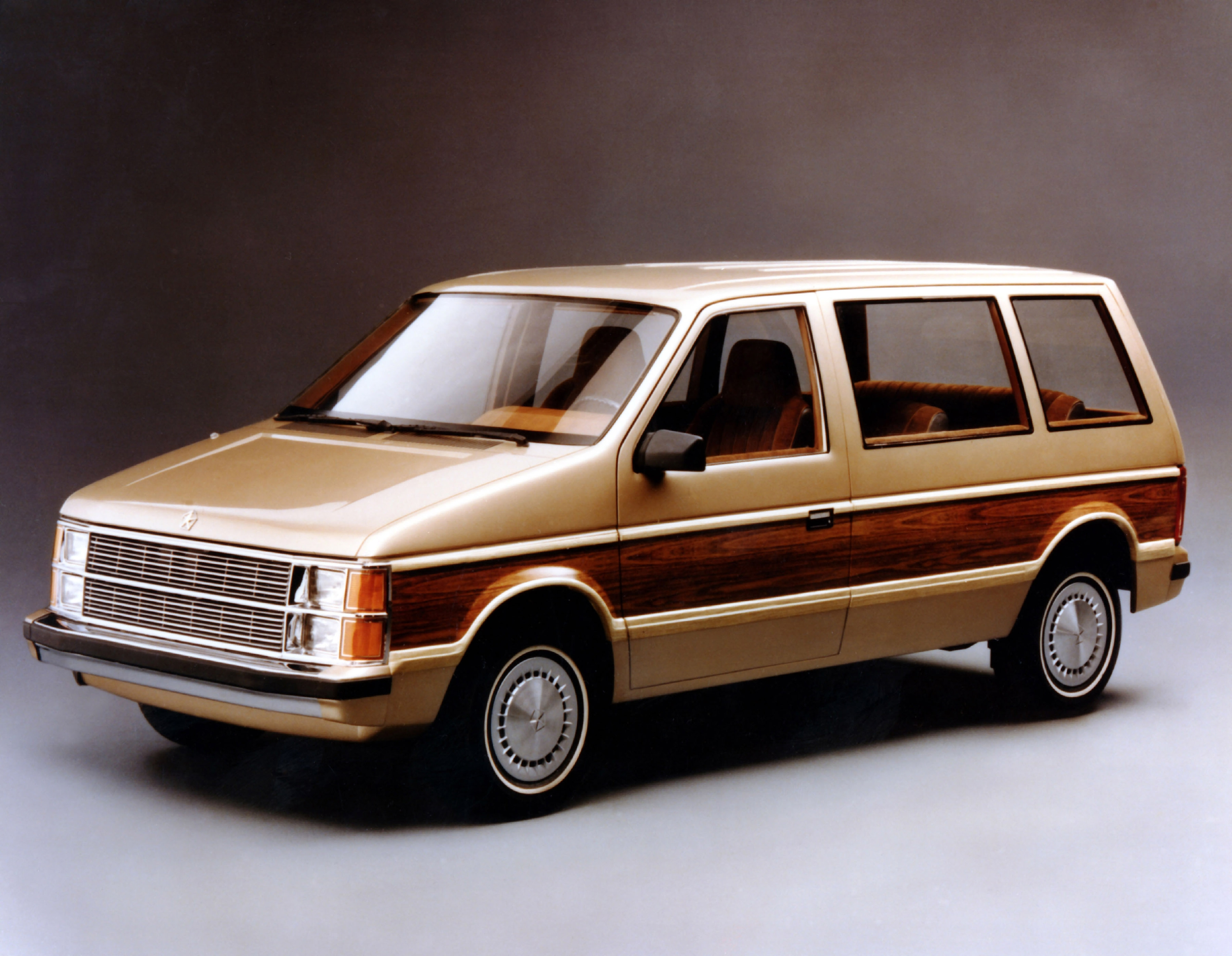 1984 Dodge Caravan