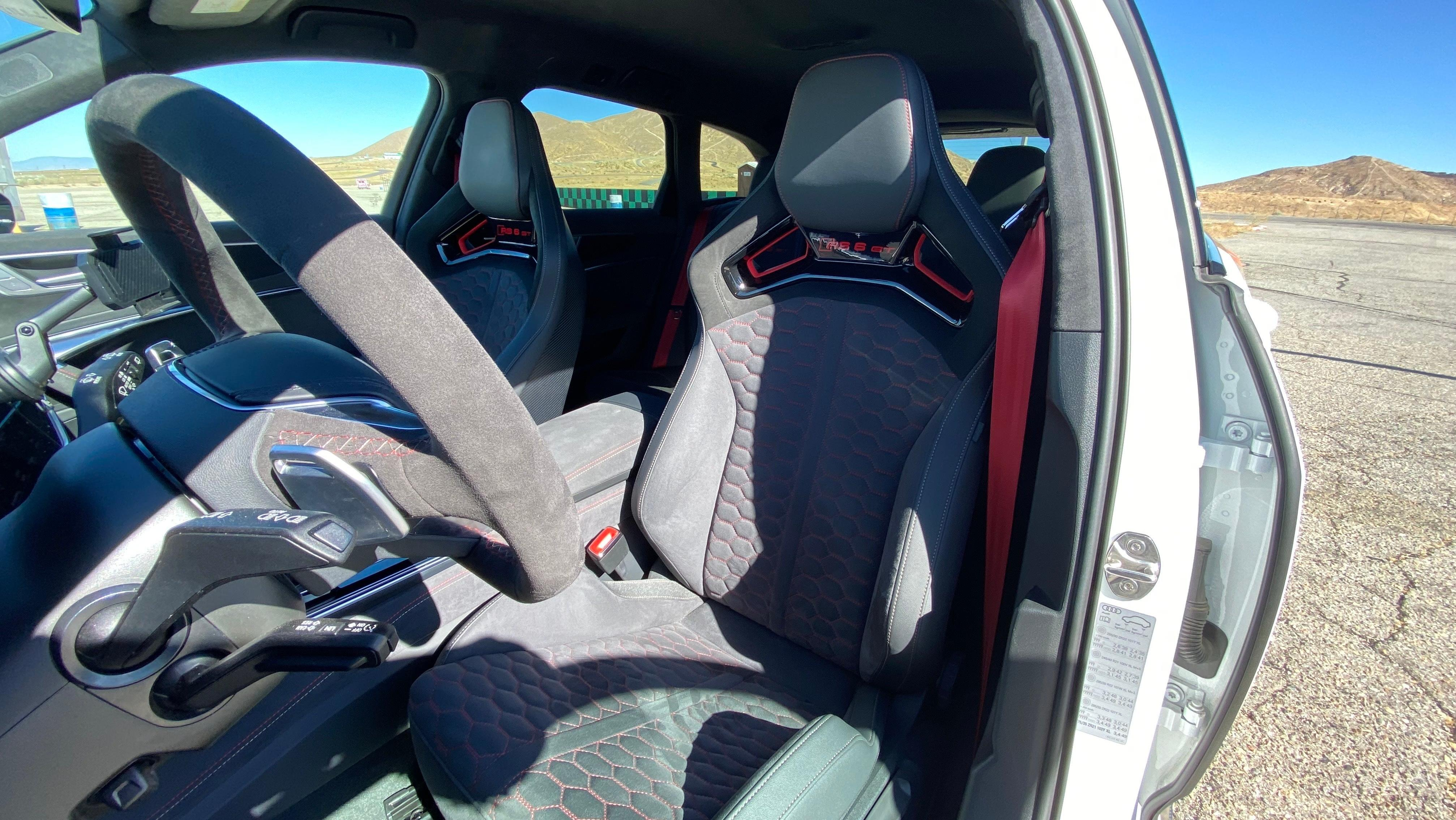 A photo looking at the front seats in the RS6 GT