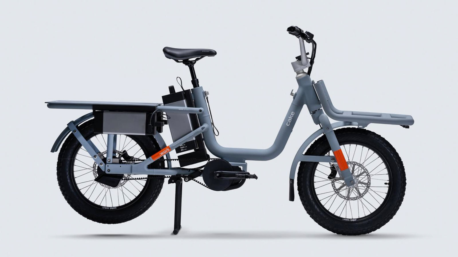 A profile photo of the Cake Aik e-bike. 