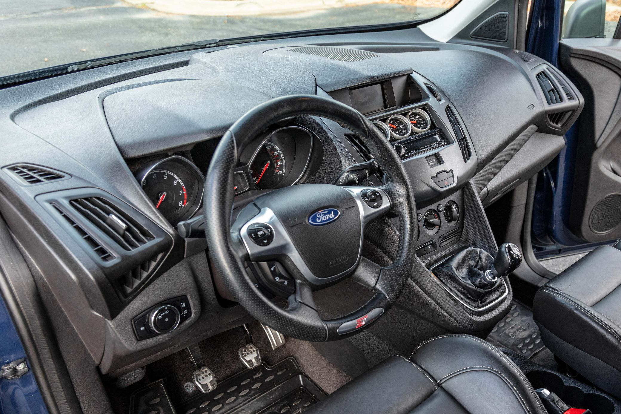 2014 Ford Transit Connect with Focus ST interior