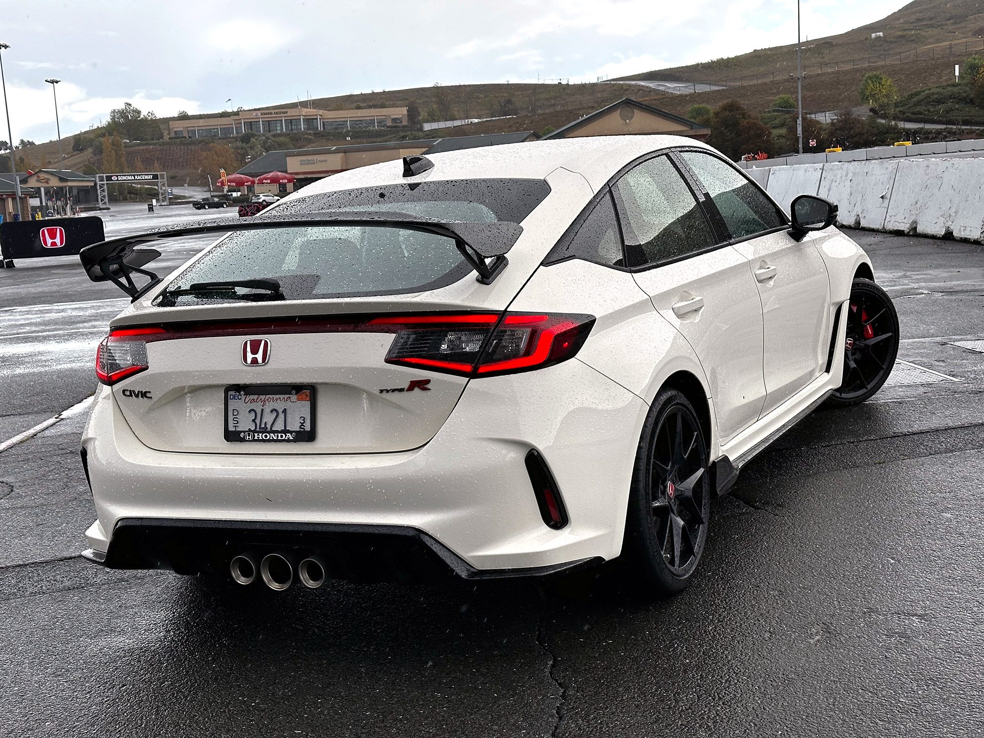 2023 Honda Civic Type R rear quarter view