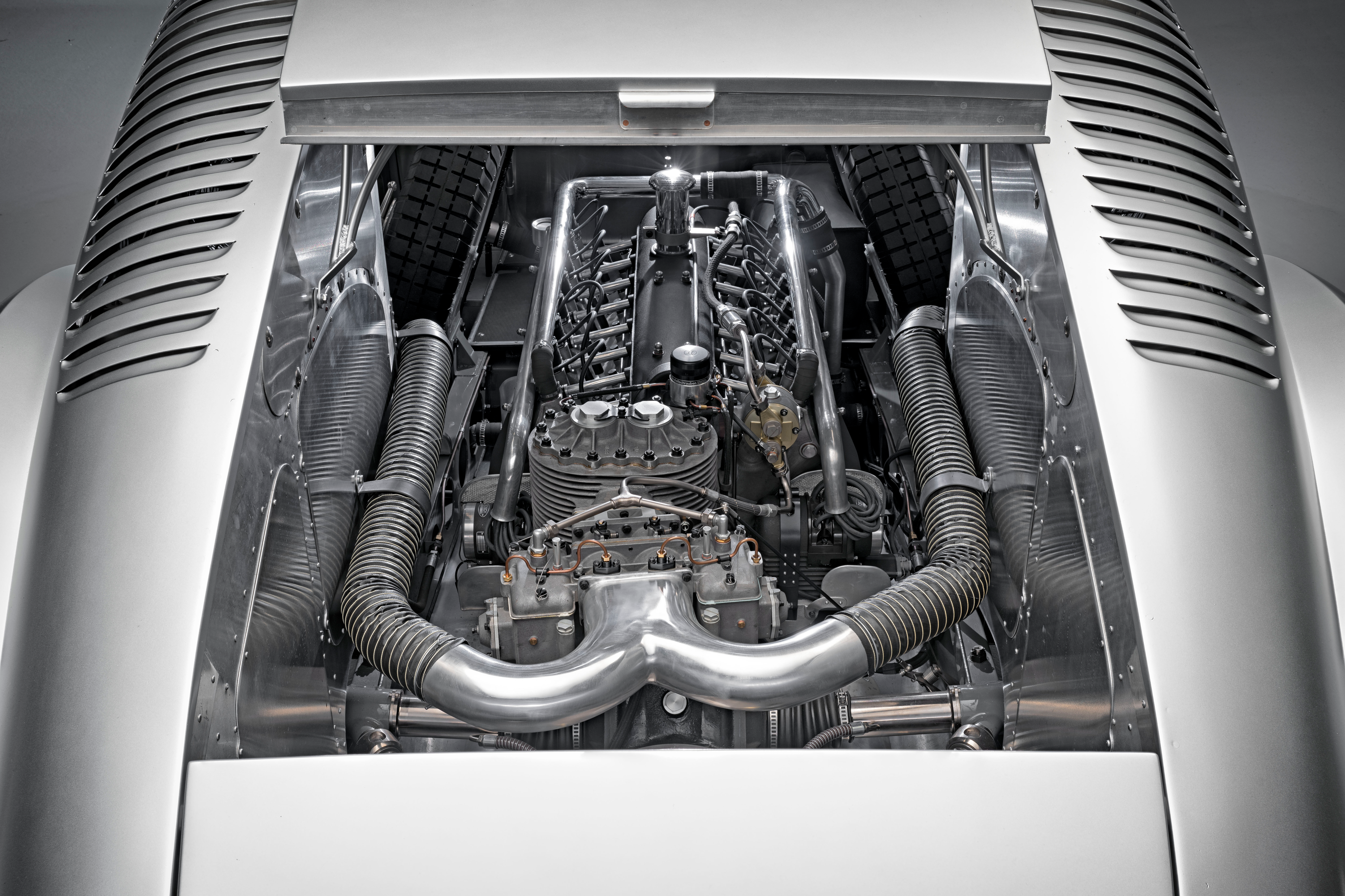 Engine bay of the Auto Union Type 52