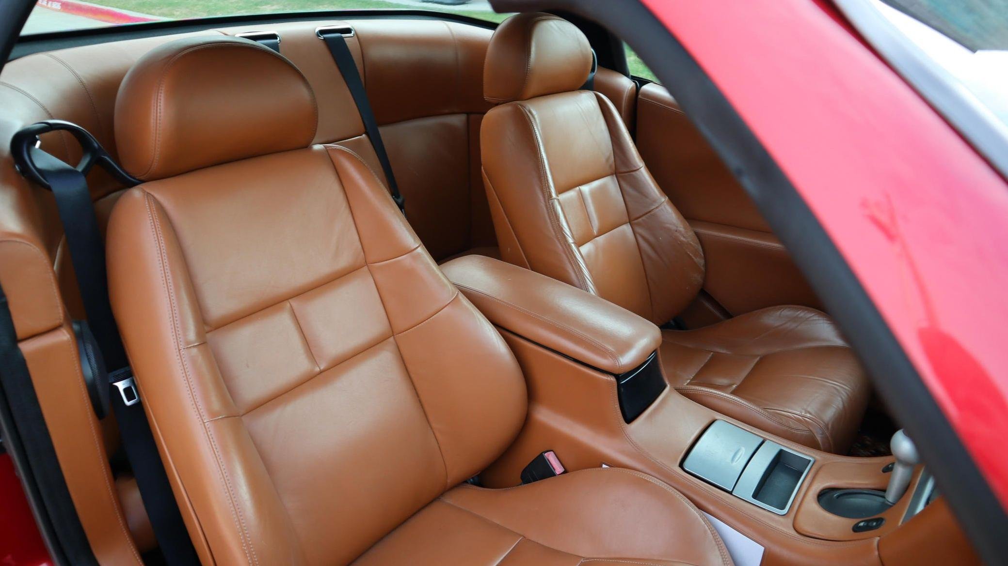 2001 Qvale Mangusta interior