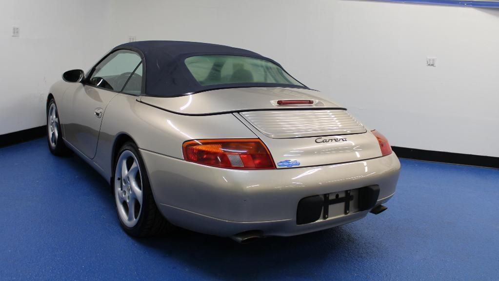 1999 Porsche 911 rear