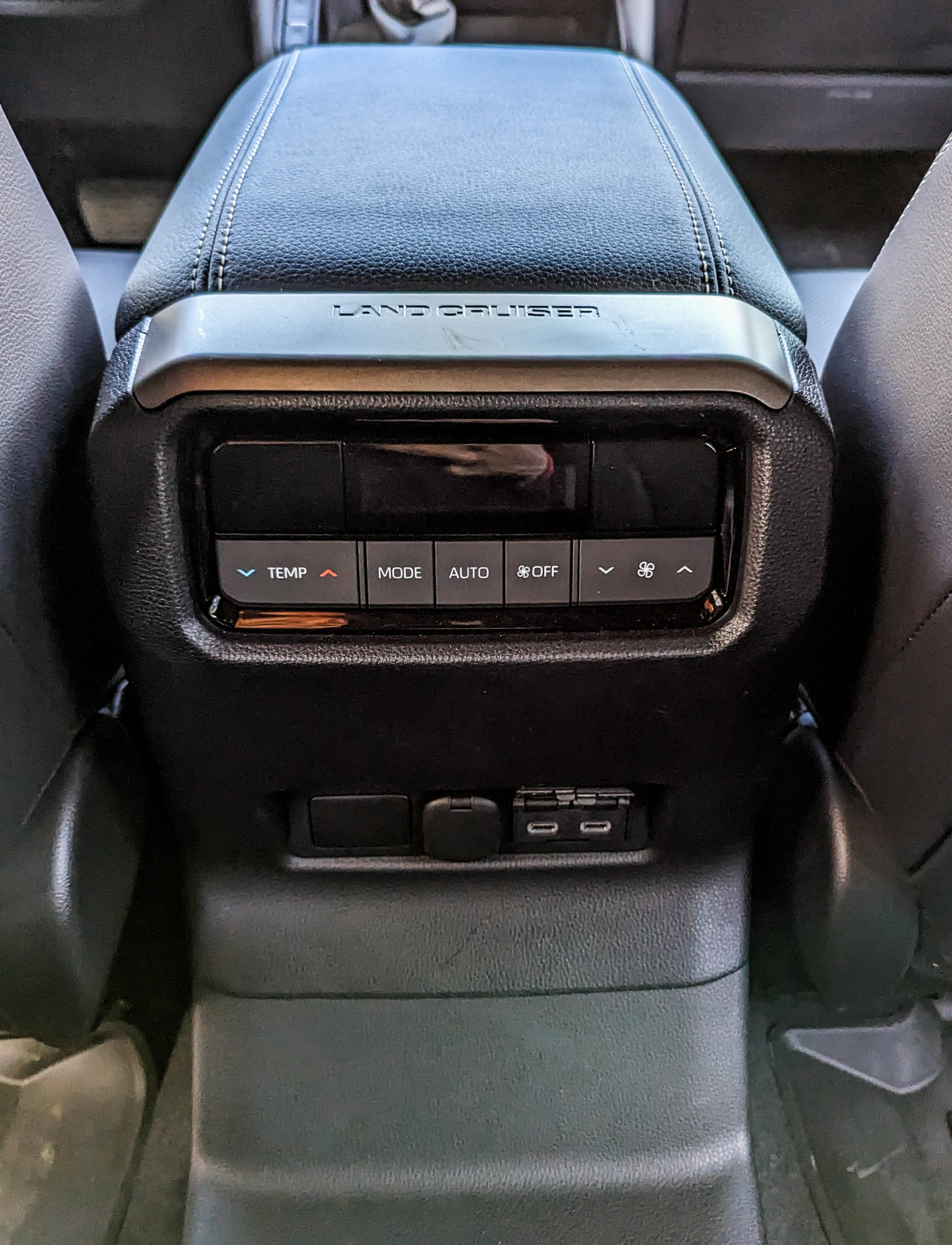 2024 Toyota Land Cruiser second row controls