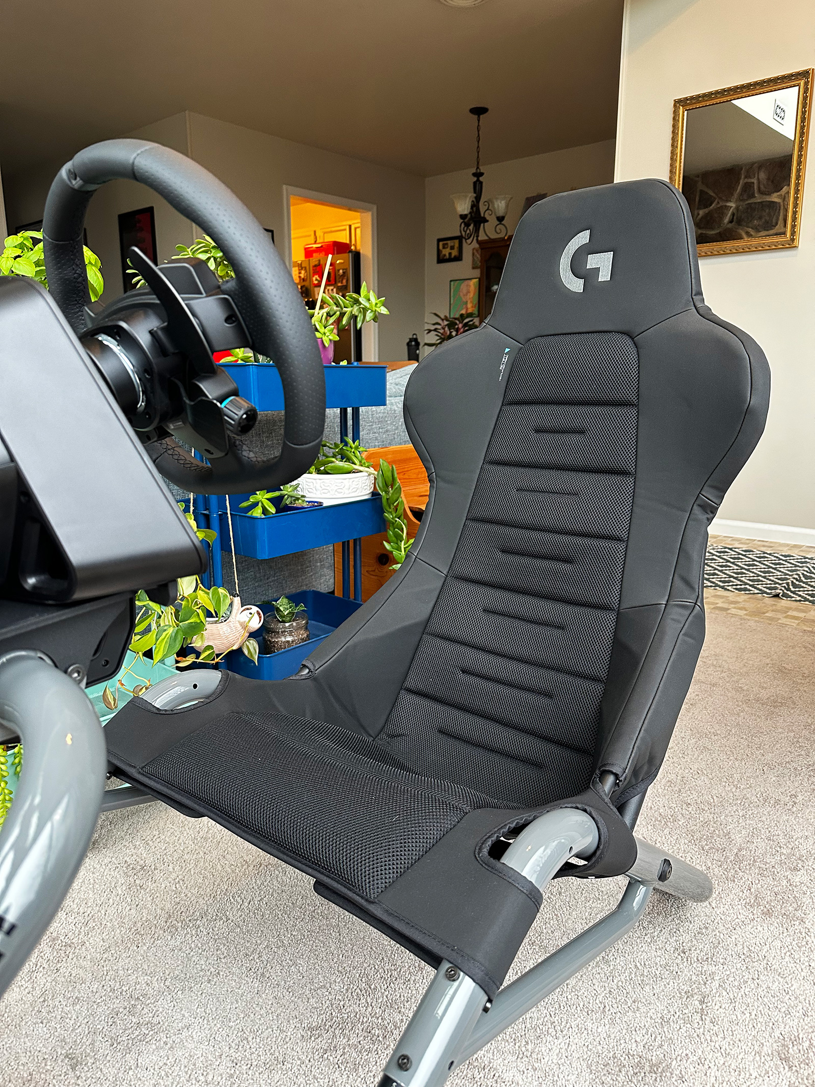 Frontal view of the seat on the Playseat Trophy Logitech G Edition.