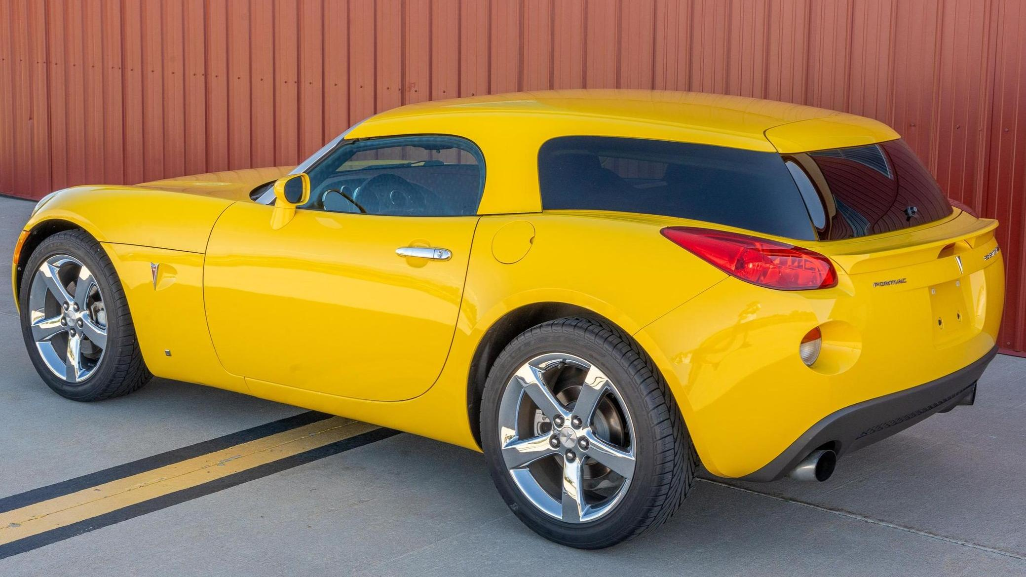 2007 Pontiac Solstice GXP shooting brake EDAG hardtop