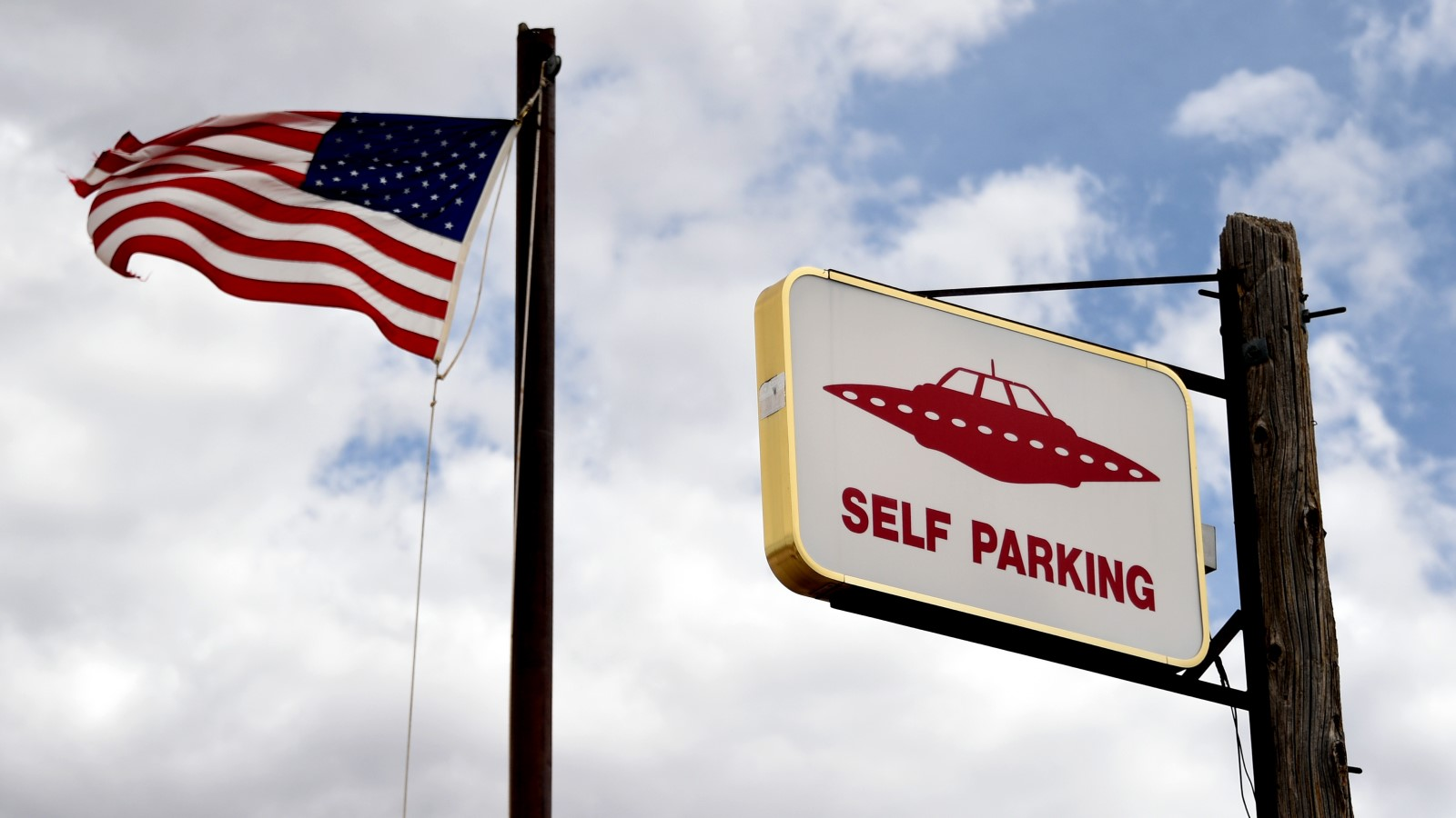 A photo of a UFO parking sign in Nevada. 