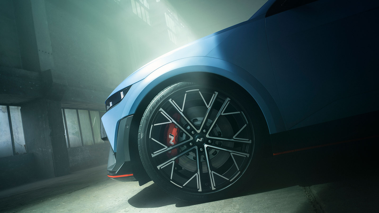 An image of the front wheel on the Hyundai Ioniq 5 N. 