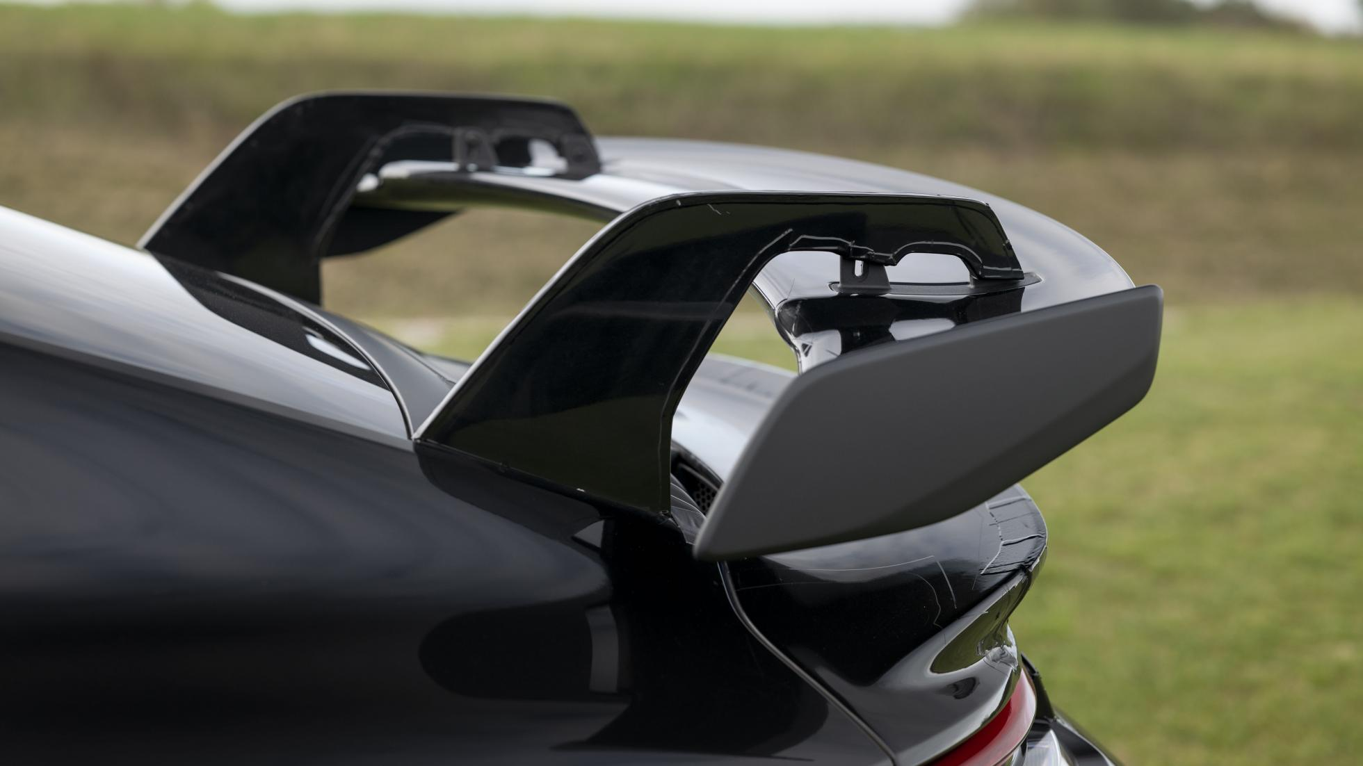 Porsche 992 GT3 rear wing