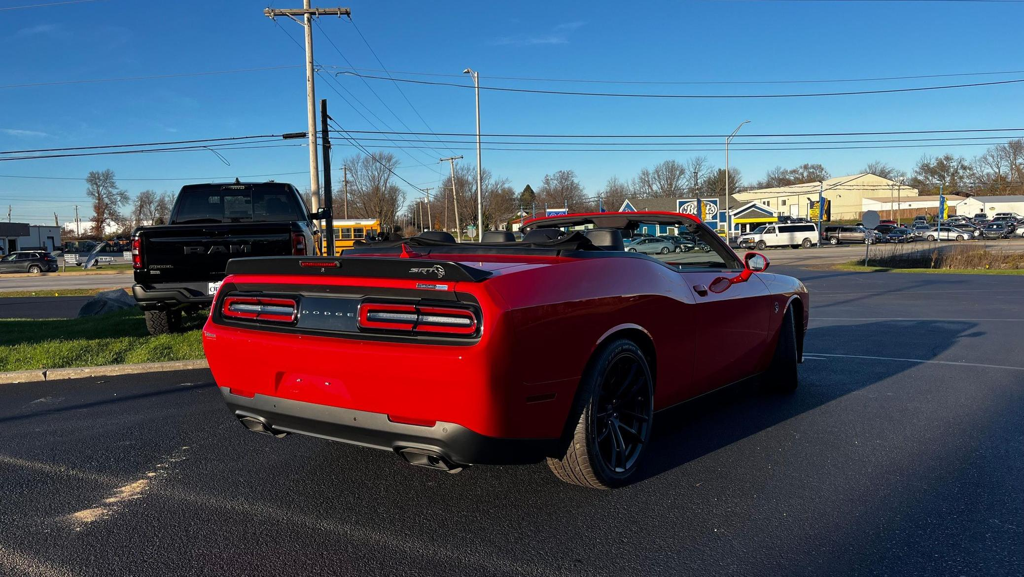 Dodge Challenger SRT Hellcat Jailbreak Convertible