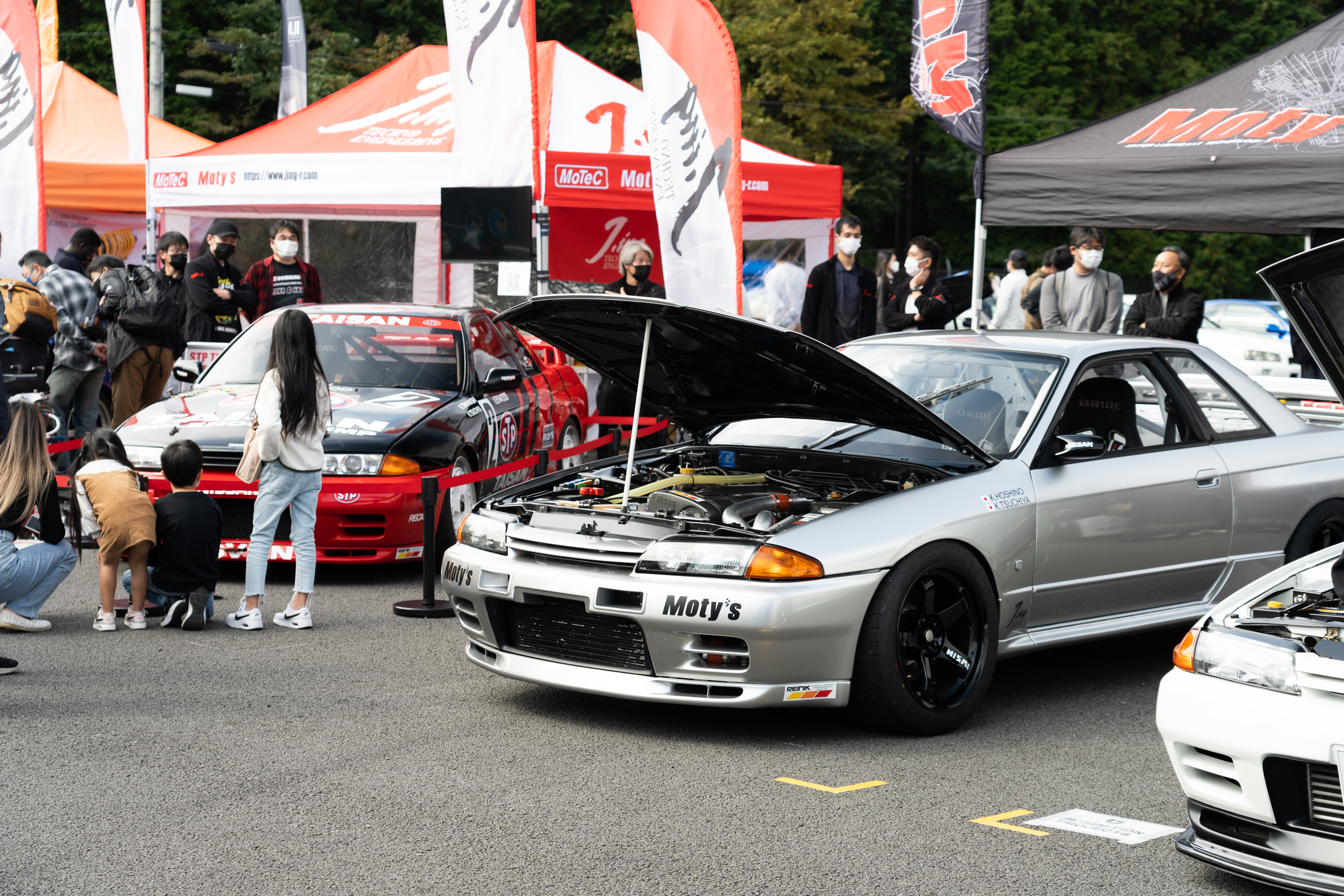 GT-Rs parked at R's Meeting