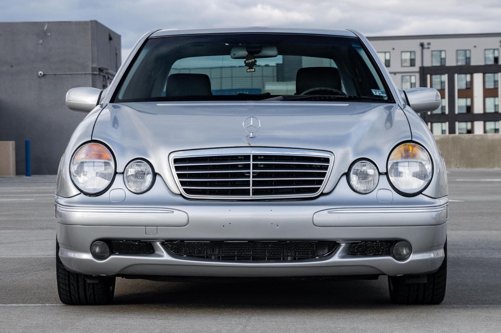 2000 Mercedes-Benz E55 AMG front view