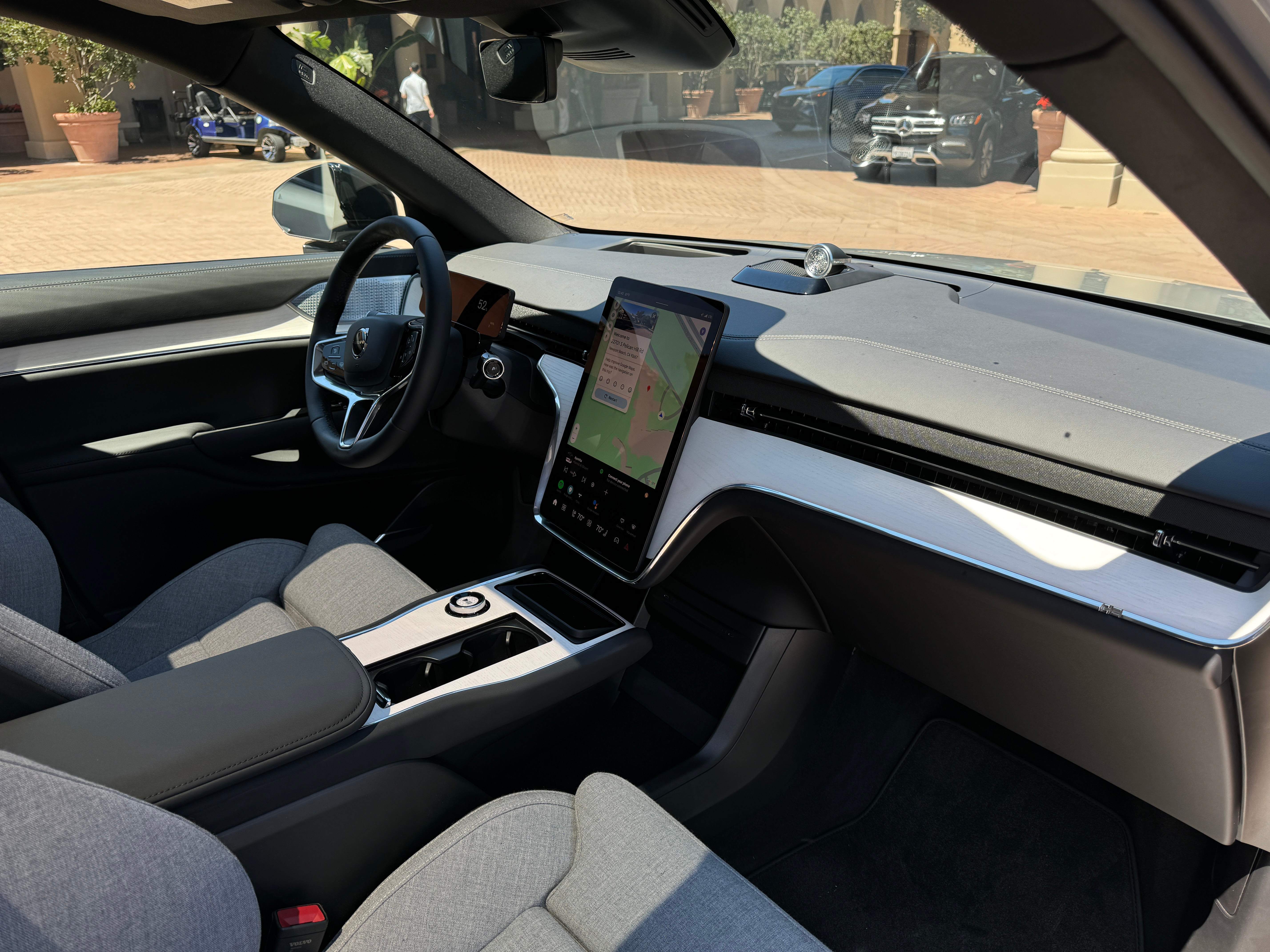 Dashboard of a Volvo EX90