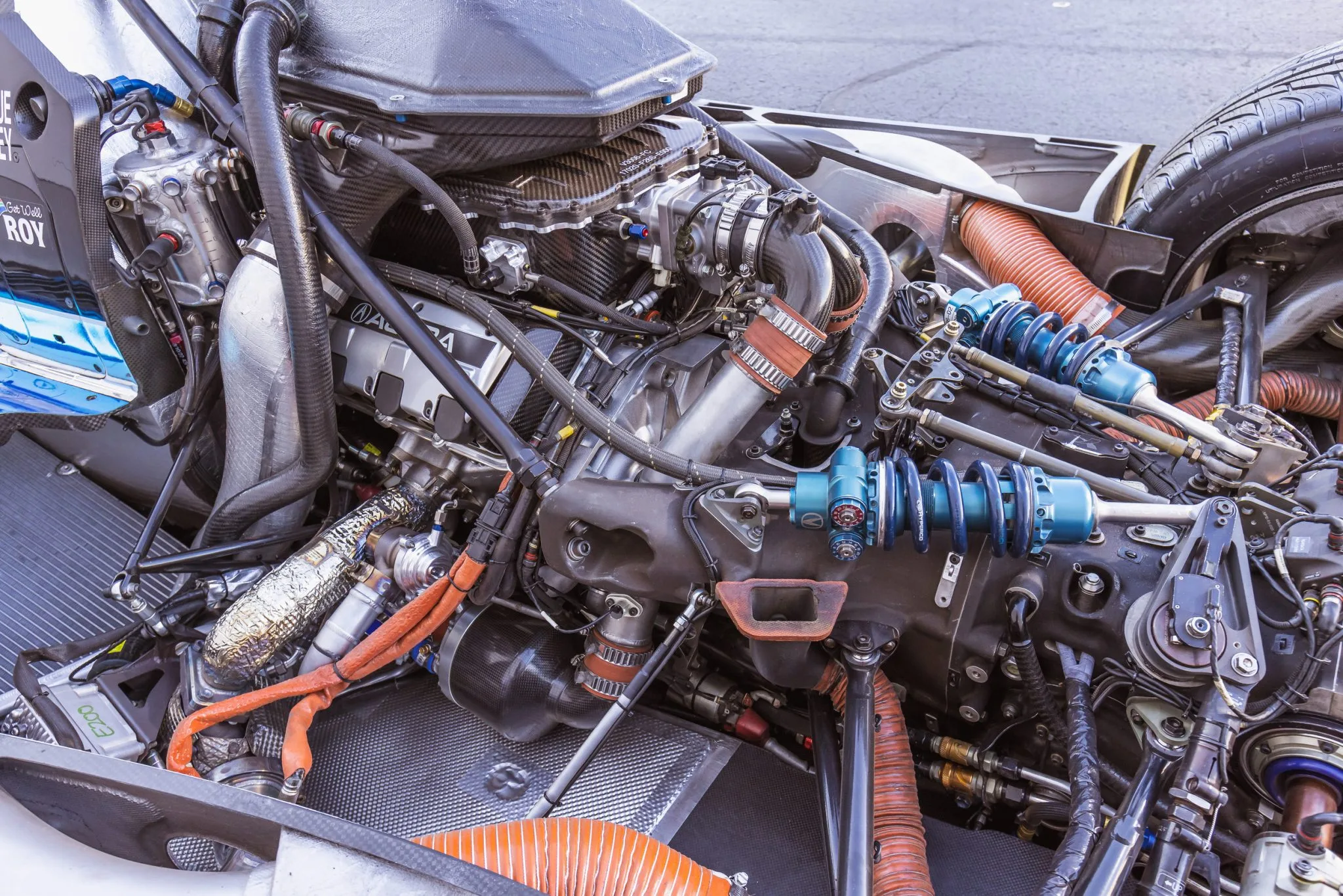 The open engine bay of the Acura ARX-05