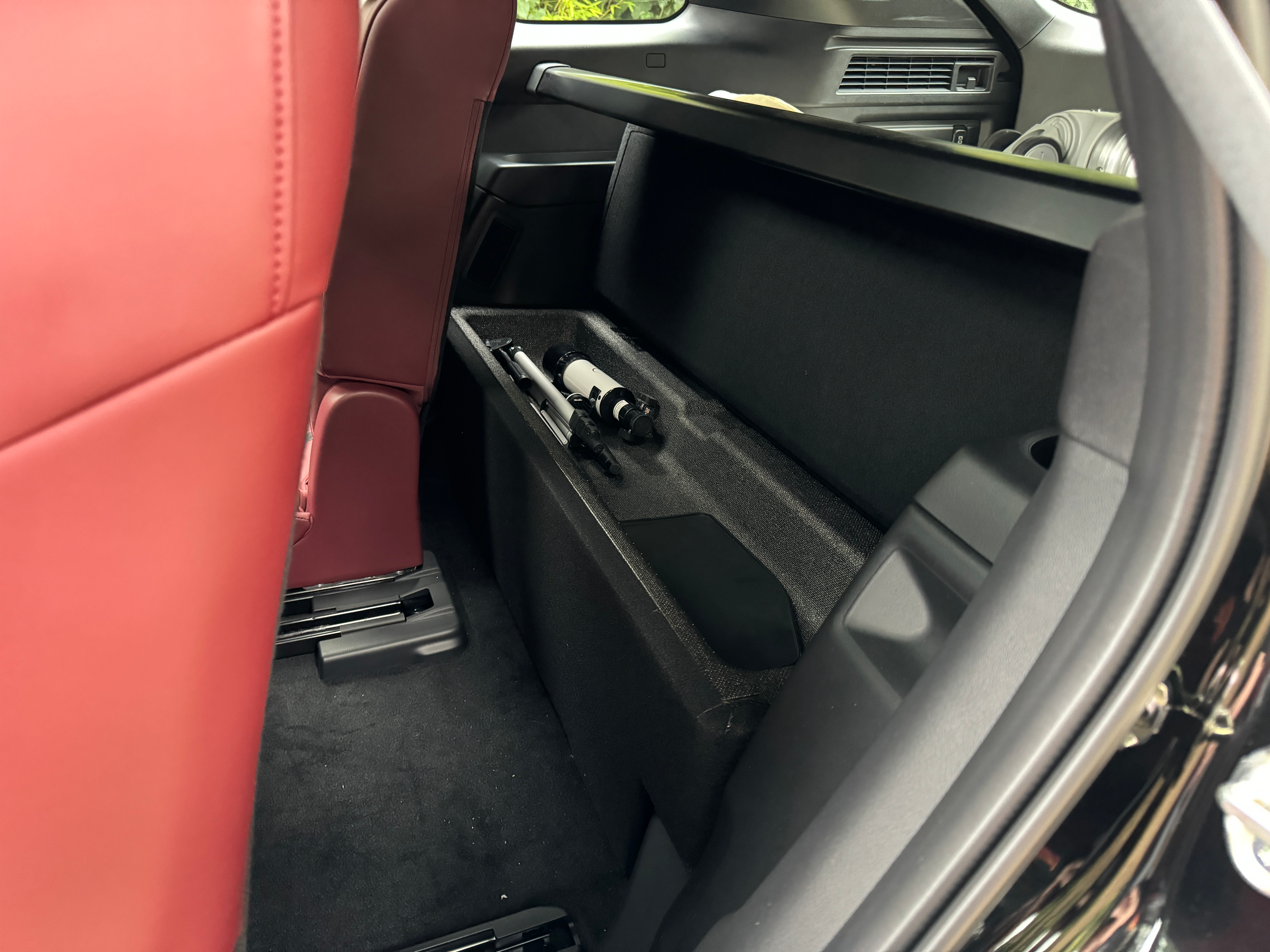 Rear cargo space of a 2025 Mazda CX-70