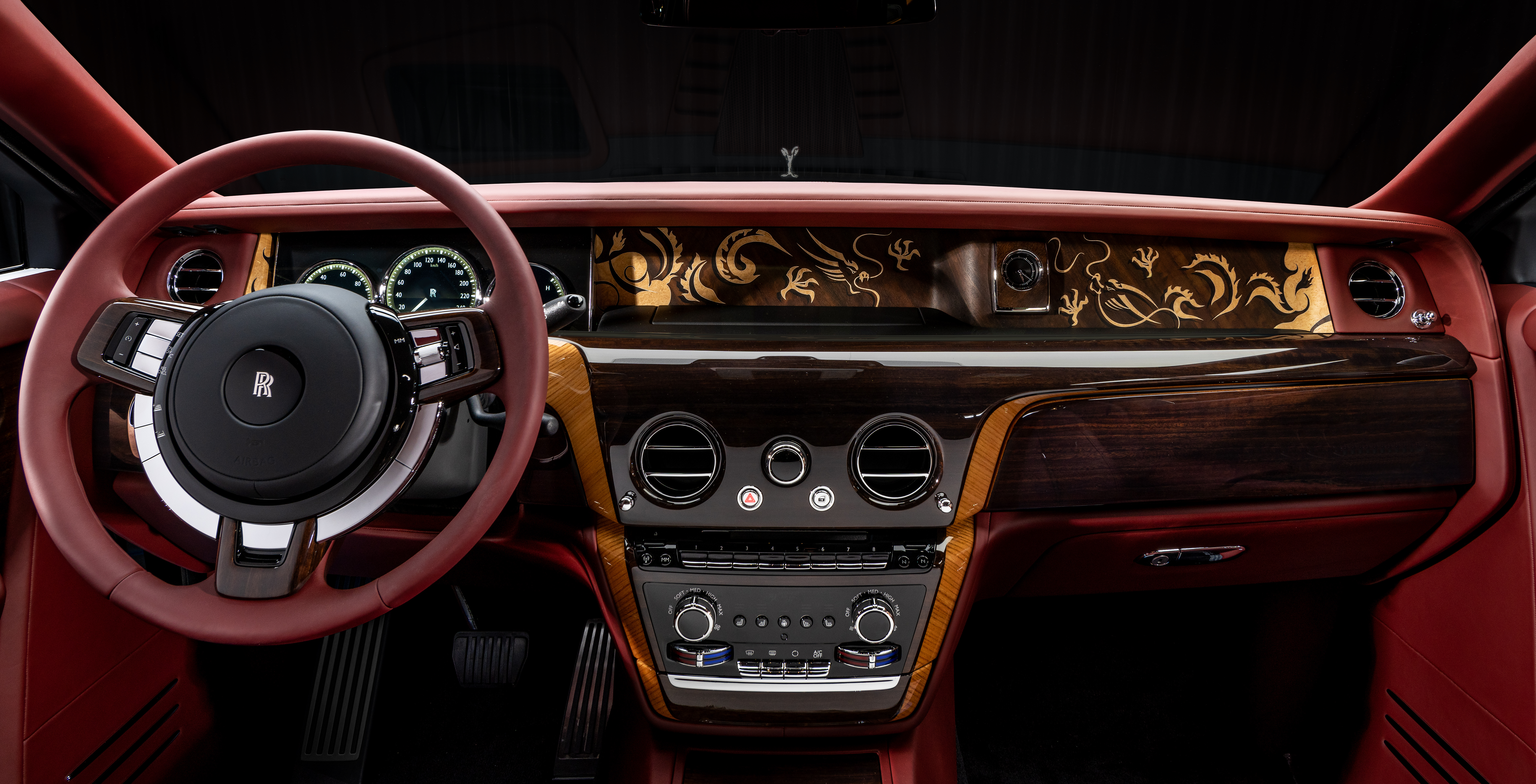 Dashboard of the Rolls-Royce Phantom Dragon