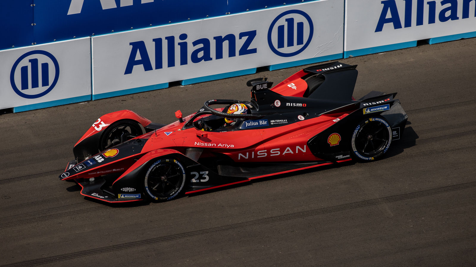 A photo of Sébastien Buemi racing his 2022 Nissan Formula E car. 