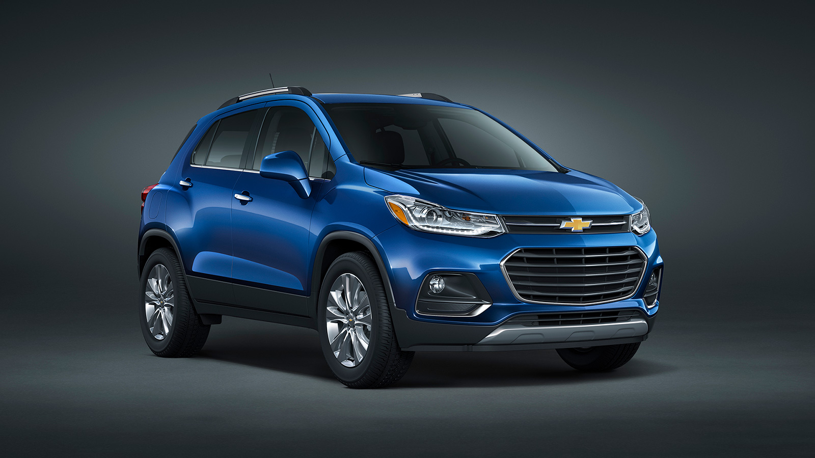 Blue 2017 Chevrolet Trax front three-quarter angle view