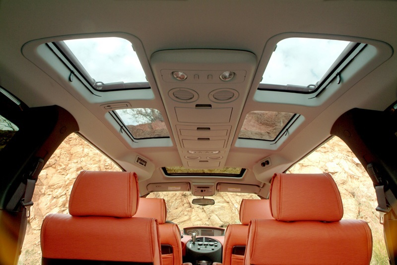 2004 Nissan Quest interior