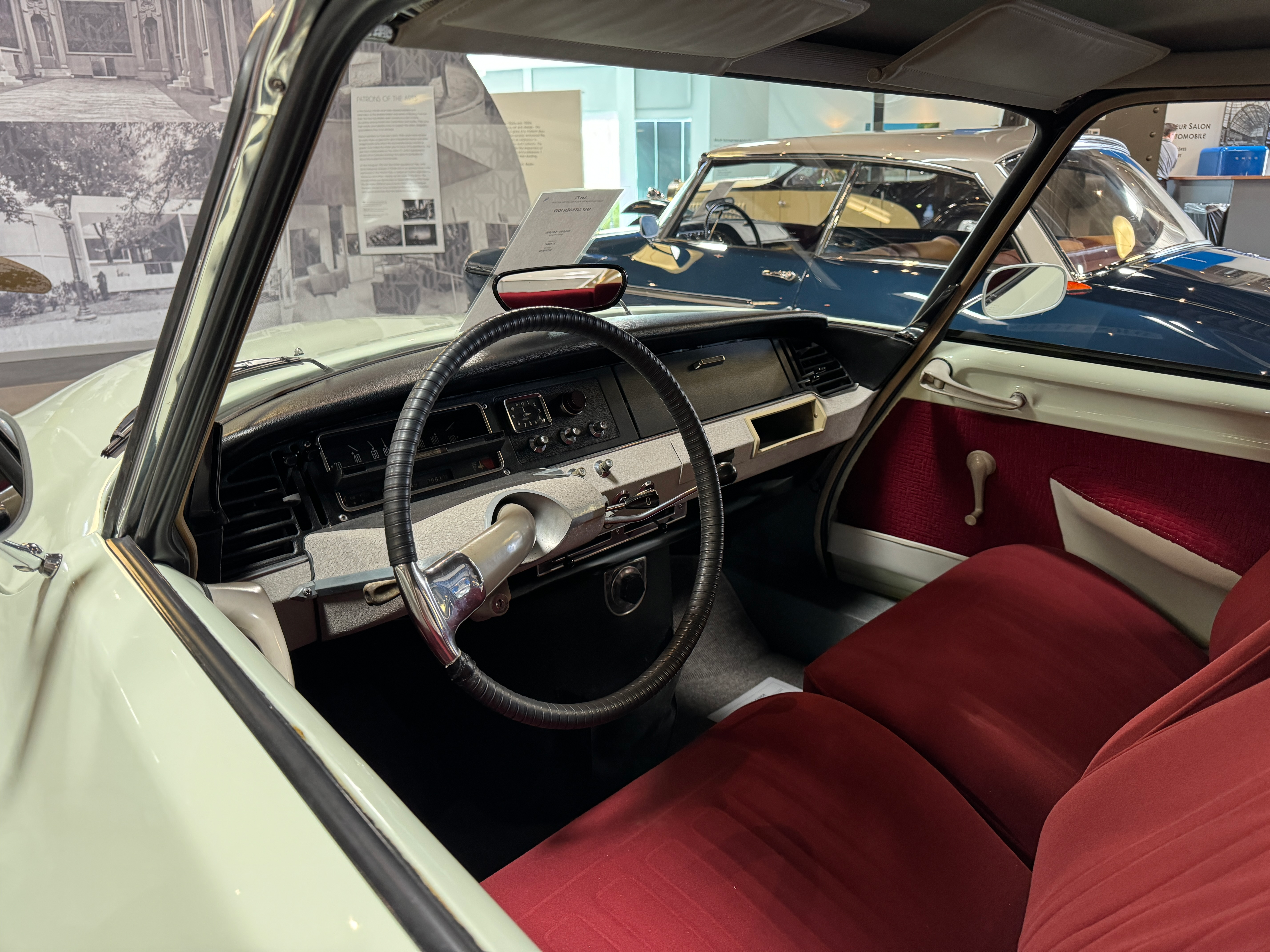 Red interior of a 1967 Citroën ID19