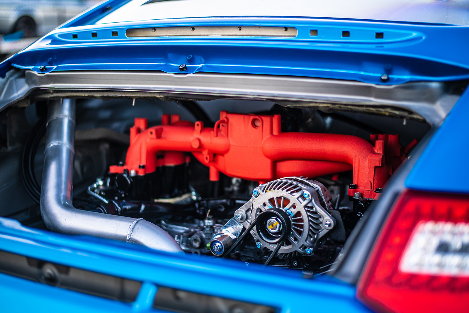 Engine bay view of Porsche 911 GT3 STI built by DevSpeed Motorsports for Eneos.