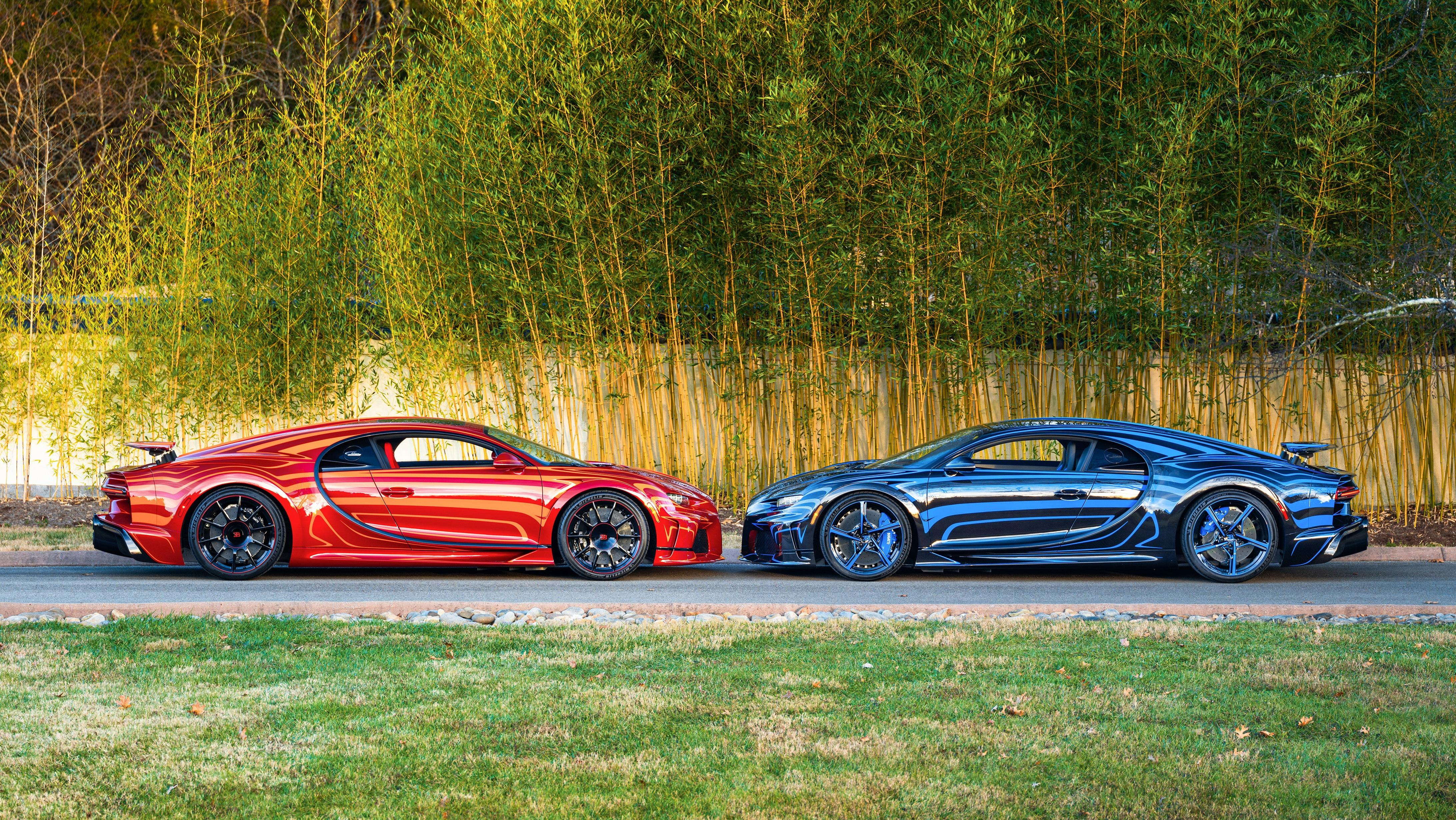 Side view of two Bugatti Chiron Super Sports