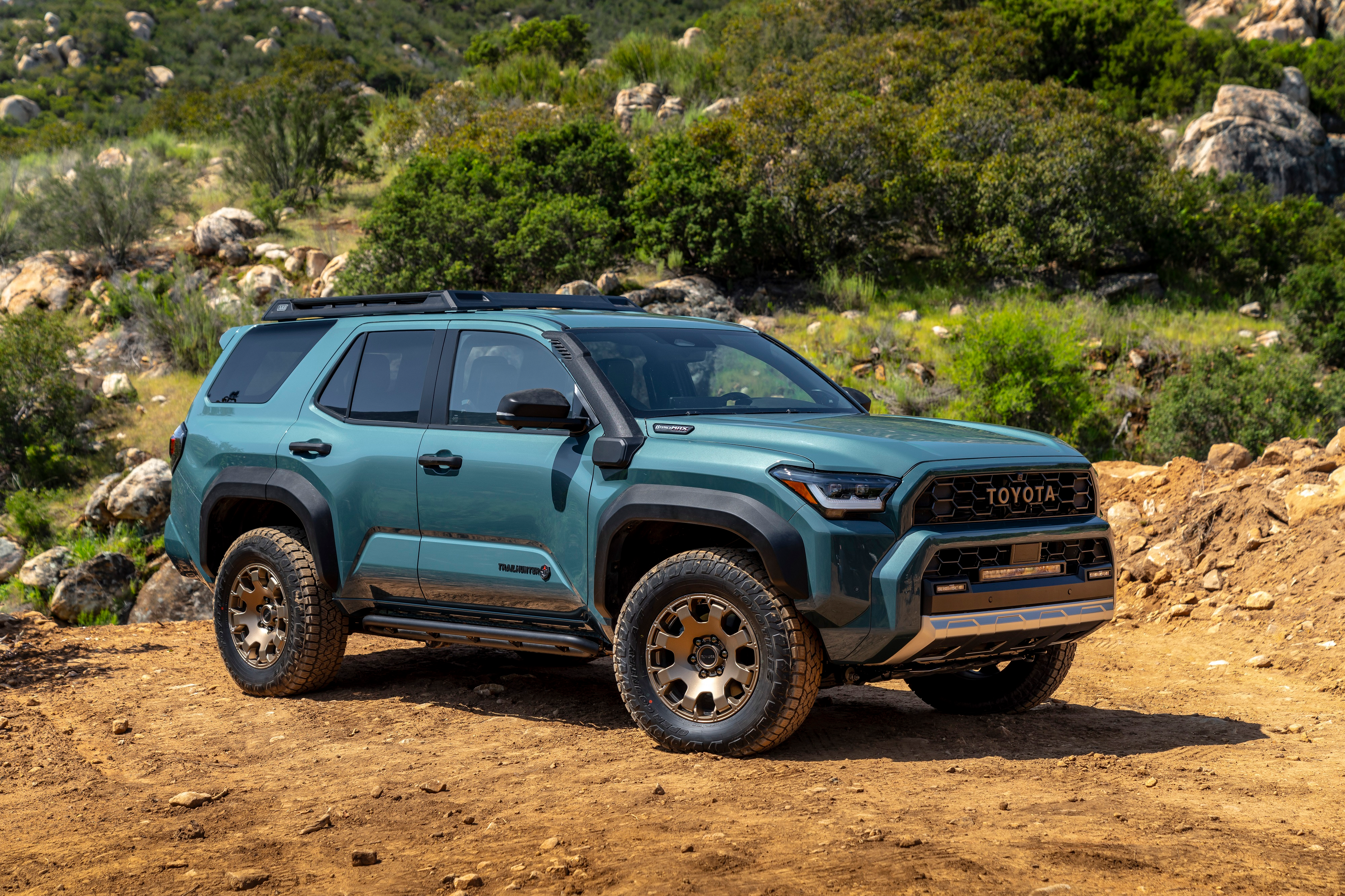 Front 3/4 view of a green Toyota 4Runner