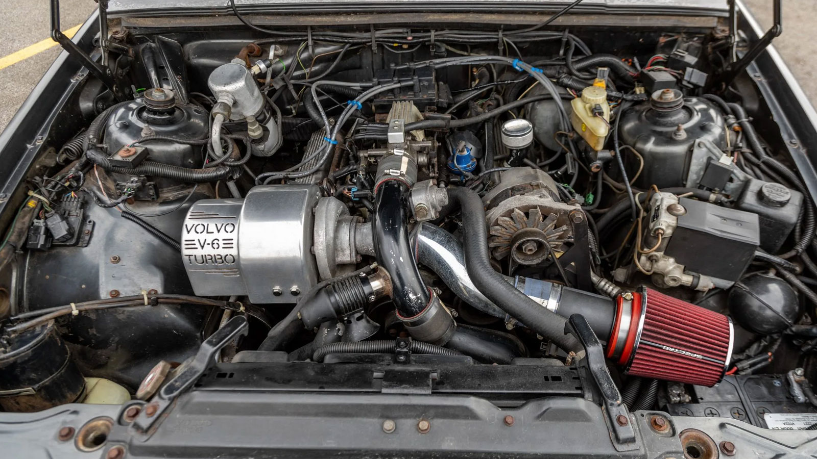 A photo of the Buick engine fitted to the Volvo. 